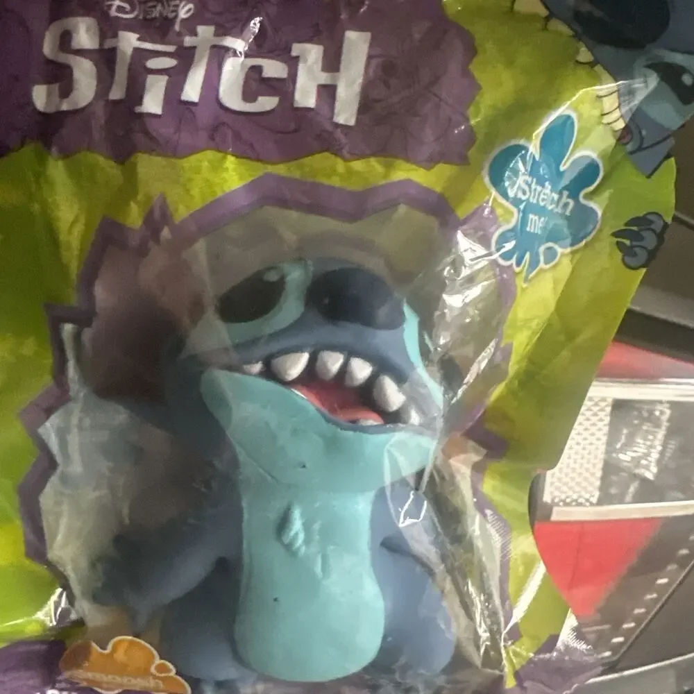 Disney 3 1/2” Stitch Jumbo Jiggly Ja-Ru Jaru 2023 Squeeze Stretch - NEW -
